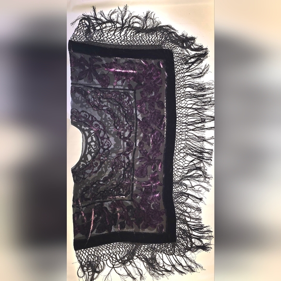 Vintage black violet velvet and sheer burnout, long fringe poncho shawl - Picture 6 of 8